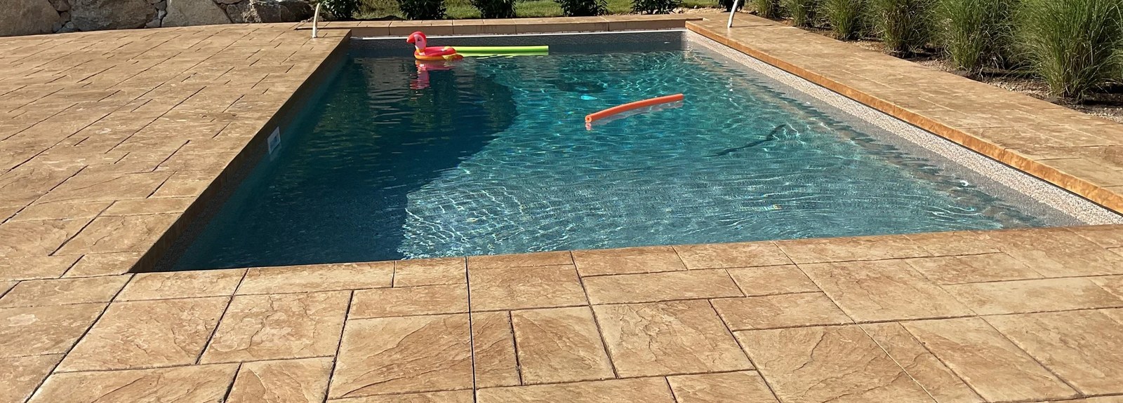 Stamped concrete pool deck