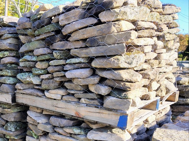 Pallets of bluestone thin fieldstone