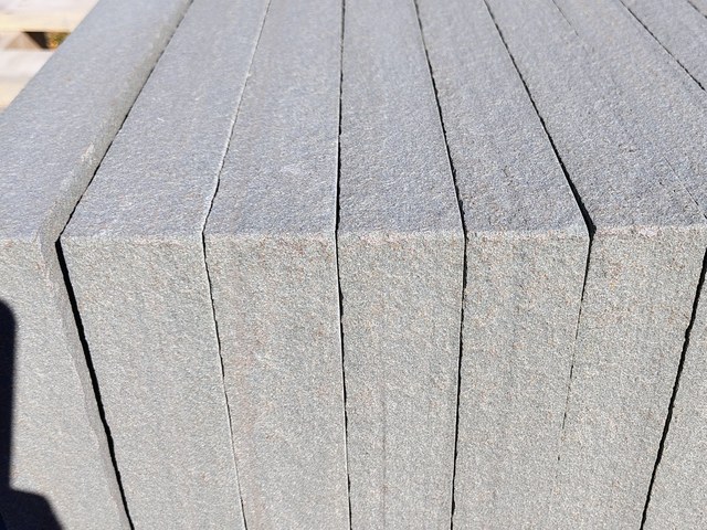 Bluestone Thermal Edge