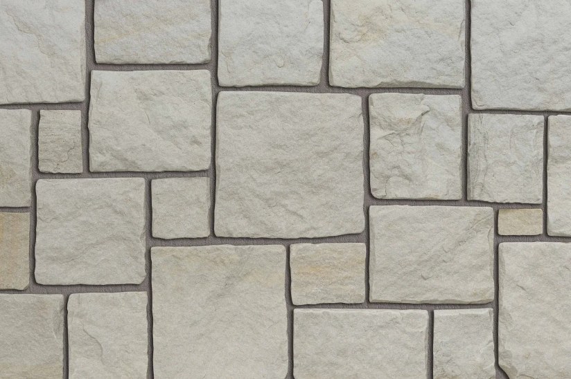 Pangaea Kings Point Roman Castlestone natural stone veneer